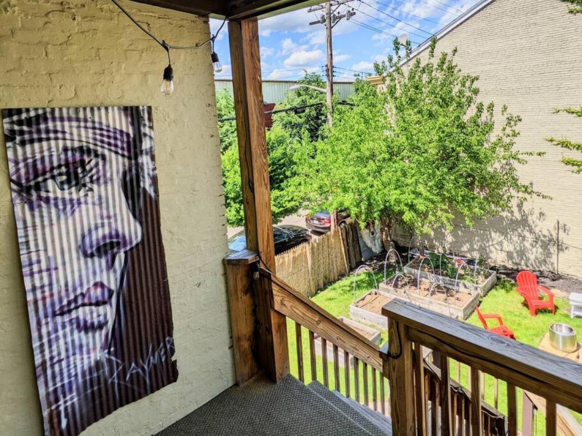 Hostwise - The Raymer - Famous Artist Home, Driveway Parking, Fire Pit Ferienhaus